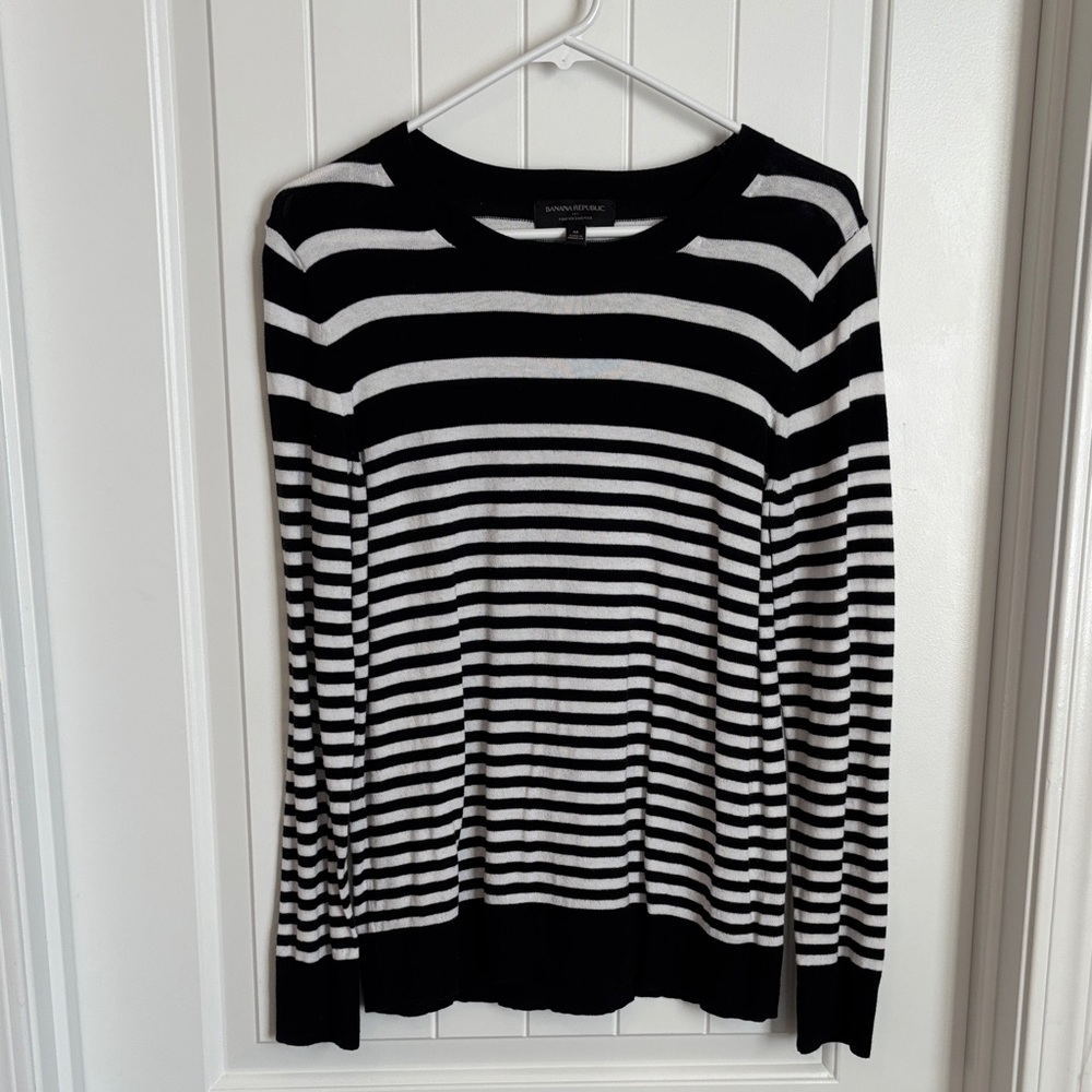 Banana Republic Black and White Striped Crewneck Sweater